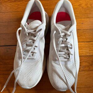 lululemon Beyondfeel Running Shoes in Vapor/Antique White/Red Glow